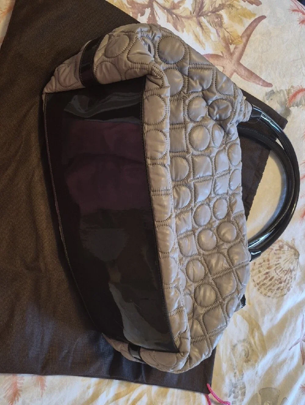 Kate Spade Stevie Chamonix Mouse Tote w/ light grey quilted fabric outside